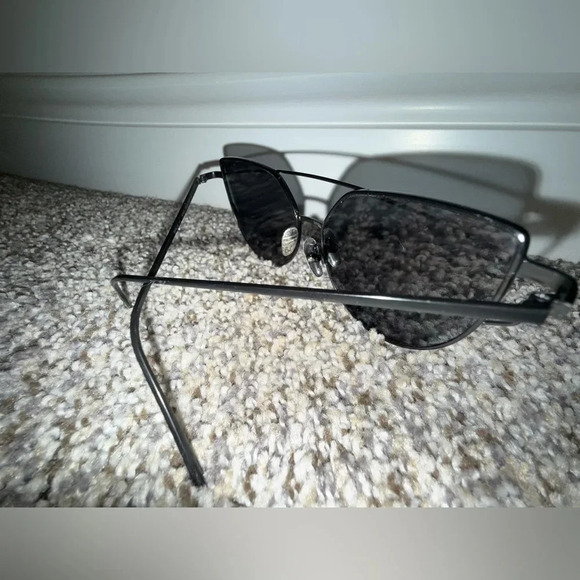 Black cat eye sunglasses - Picture 4 of 4